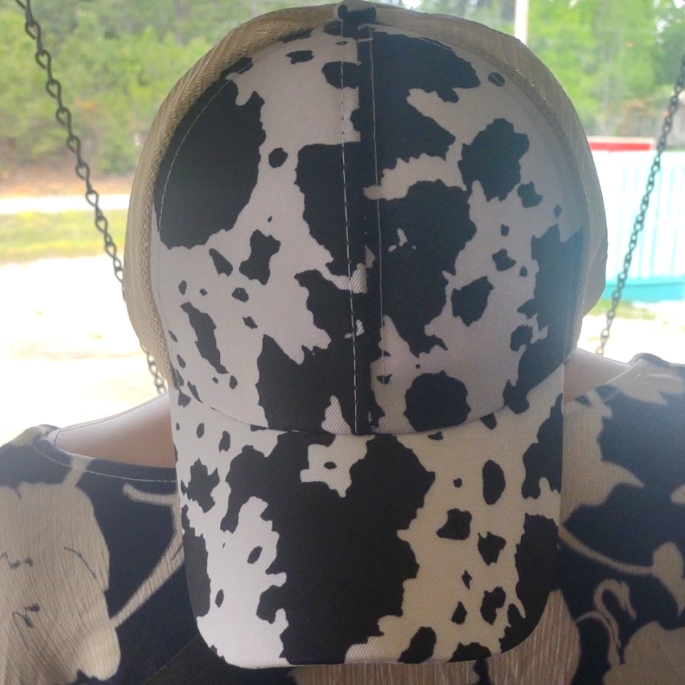 NWT Black and White Cow Print Cap, Trucker Hat, Adjustable